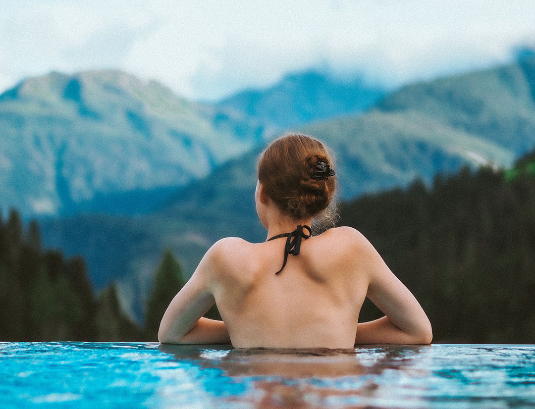 4 Reasons to Invest in a Hot Tub in Fort Collins1080x1080Social-3