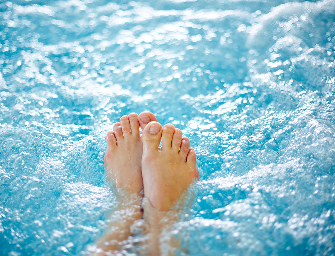 Why Choose Bear Naked Spas for Hot Tubs in Fort Collins1080x1080Social-1