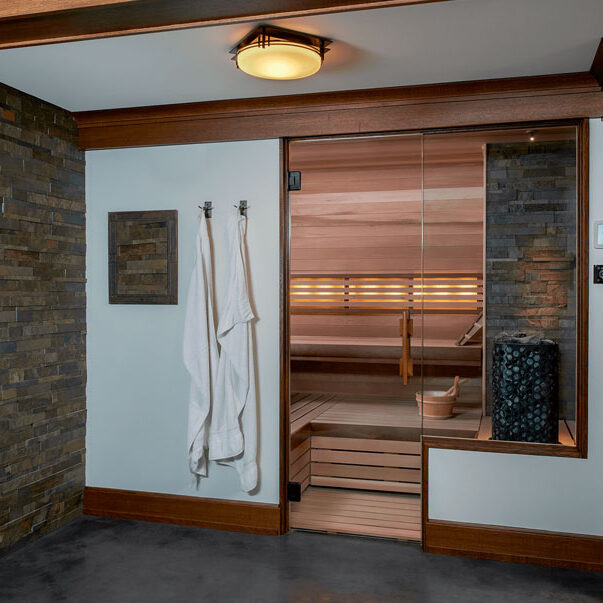 Finnleo_Custom_Sauna